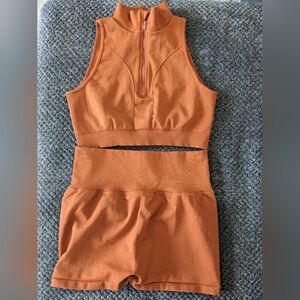 Camila Coelho Gym Set Shorts And Top Rust Color